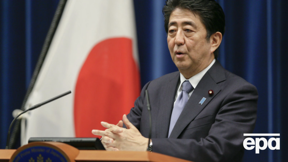 Япония никогда не прибегнет к угрозам или применению силы как к способу решения международных споров, сказал премьер