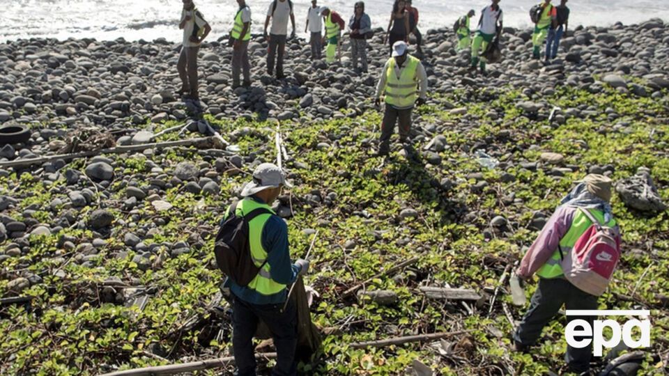 Поиски фрагментов исчезнувшего полтора года назад MH370 продолжаются