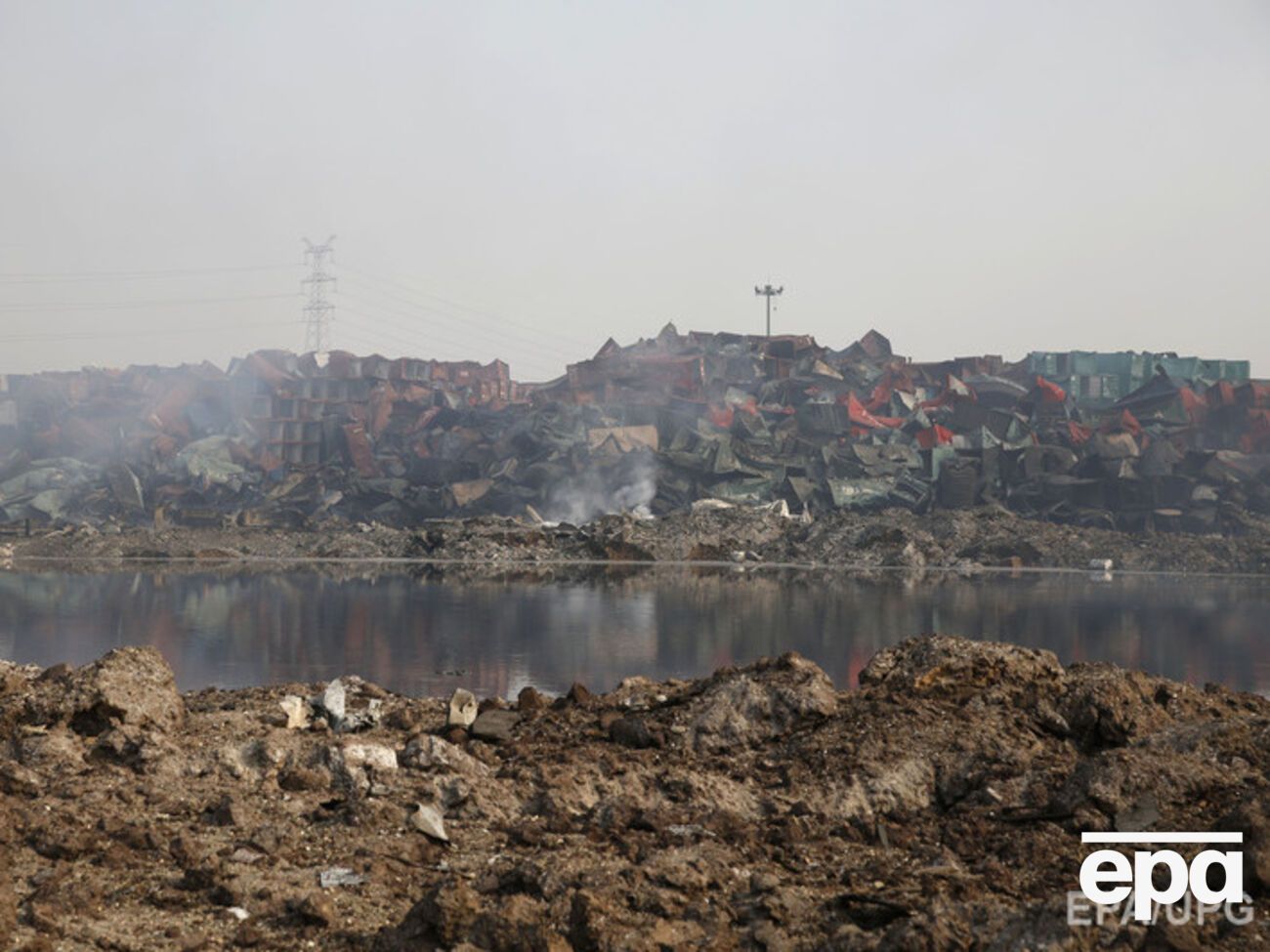В соцсетях Китая распространяются панические слухи о взрывах в Тяньцзине
