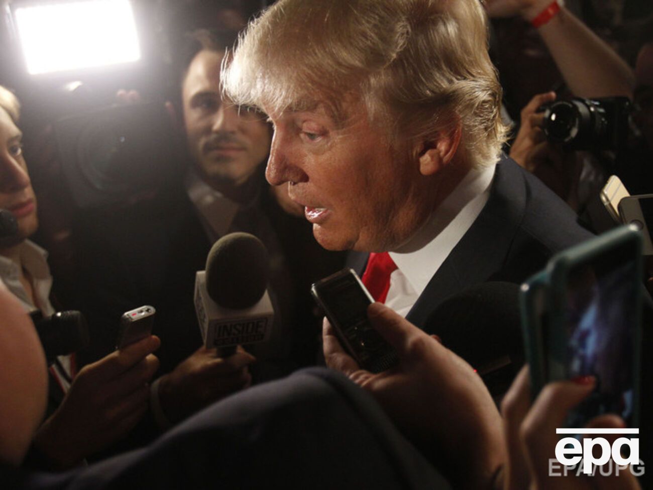 Трамп обещает выслать нелегалов из США