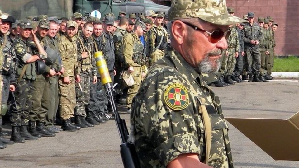 Военнослужащие, уволившиеся в запас, были награждены грамотами и благодарностями