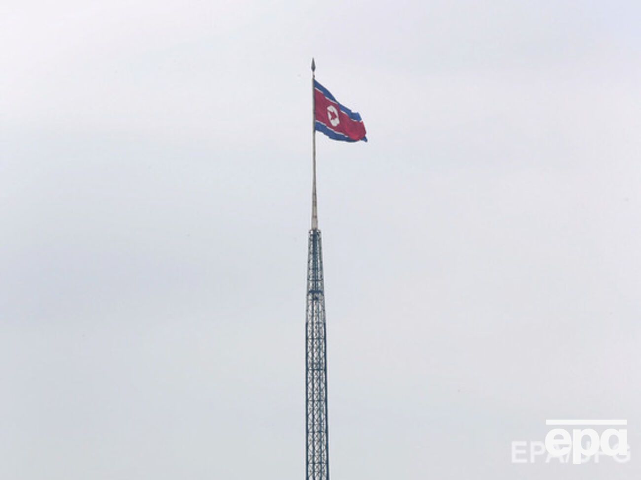 Северная Корея грозит США и Южной Корее "страшным по силе" ответом