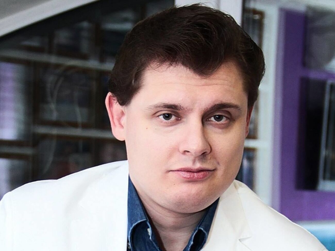 Понасенков:&nbsp;Если предел прогресса и разума есть, то предела идиотизму и регрессу нет. Мы можем возвращаться обратно до бесконечности