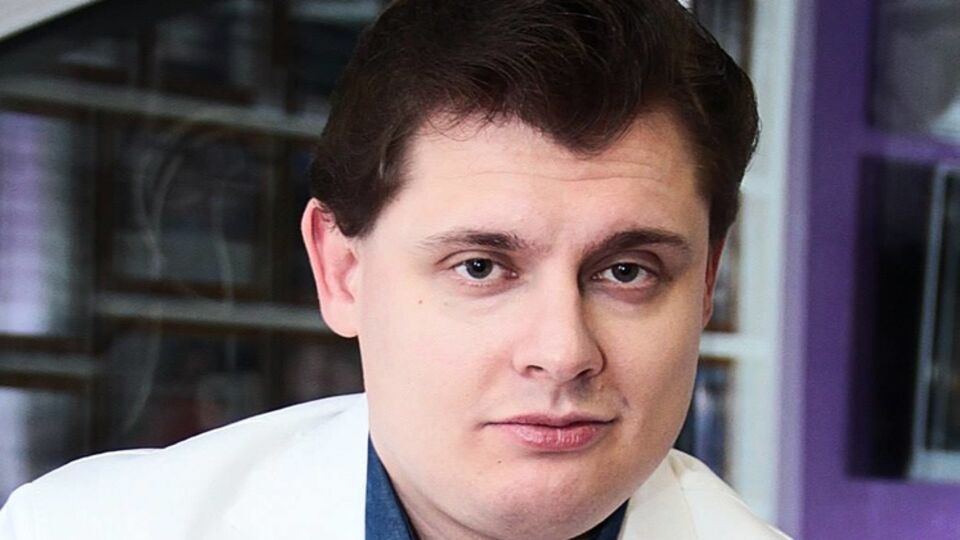 Понасенков: Если предел прогресса и разума есть, то предела идиотизму и регрессу нет. Мы можем возвращаться обратно до бесконечности