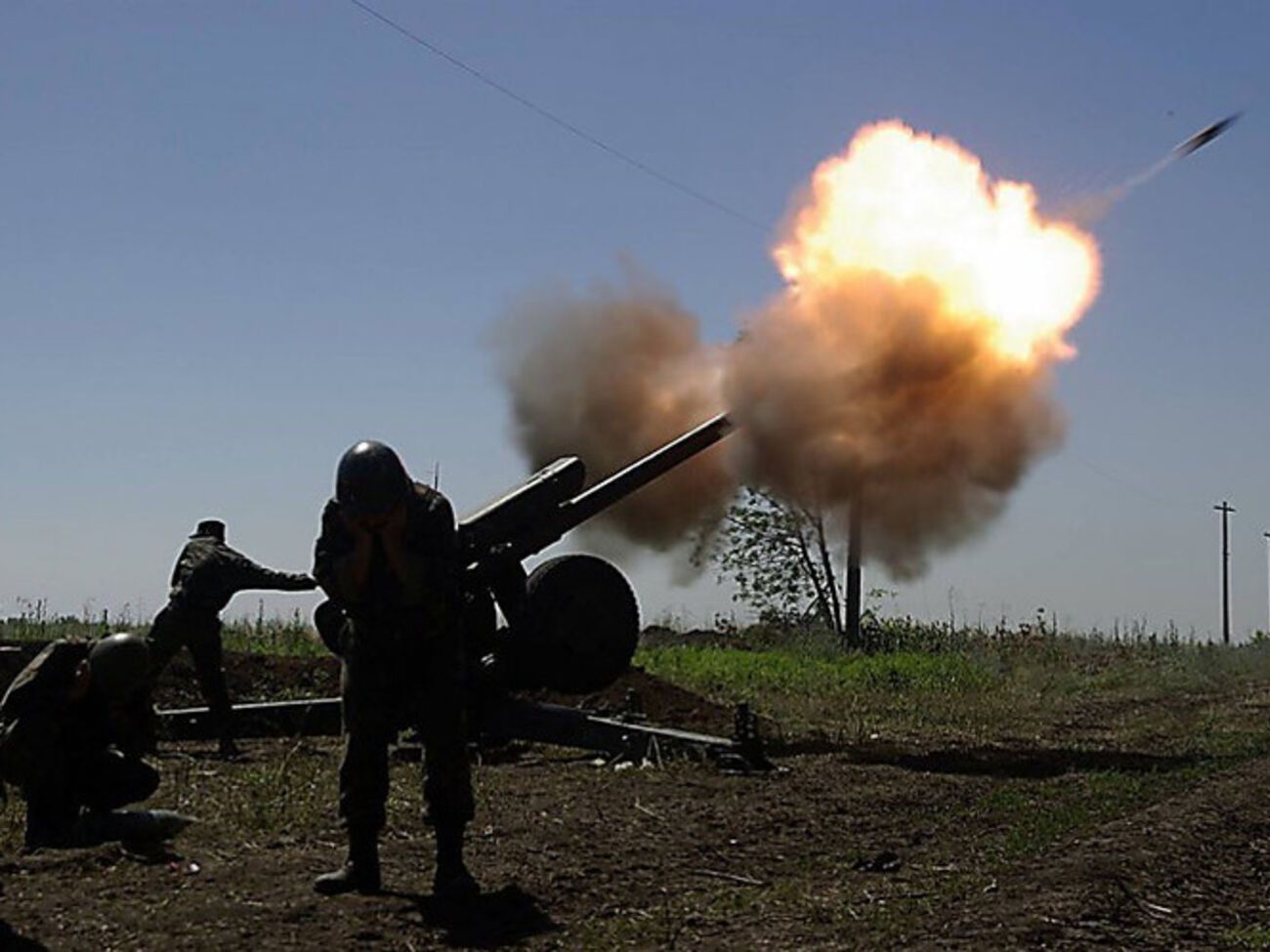 Боевики продолжают обстреливать украинские позиции на Донбассе