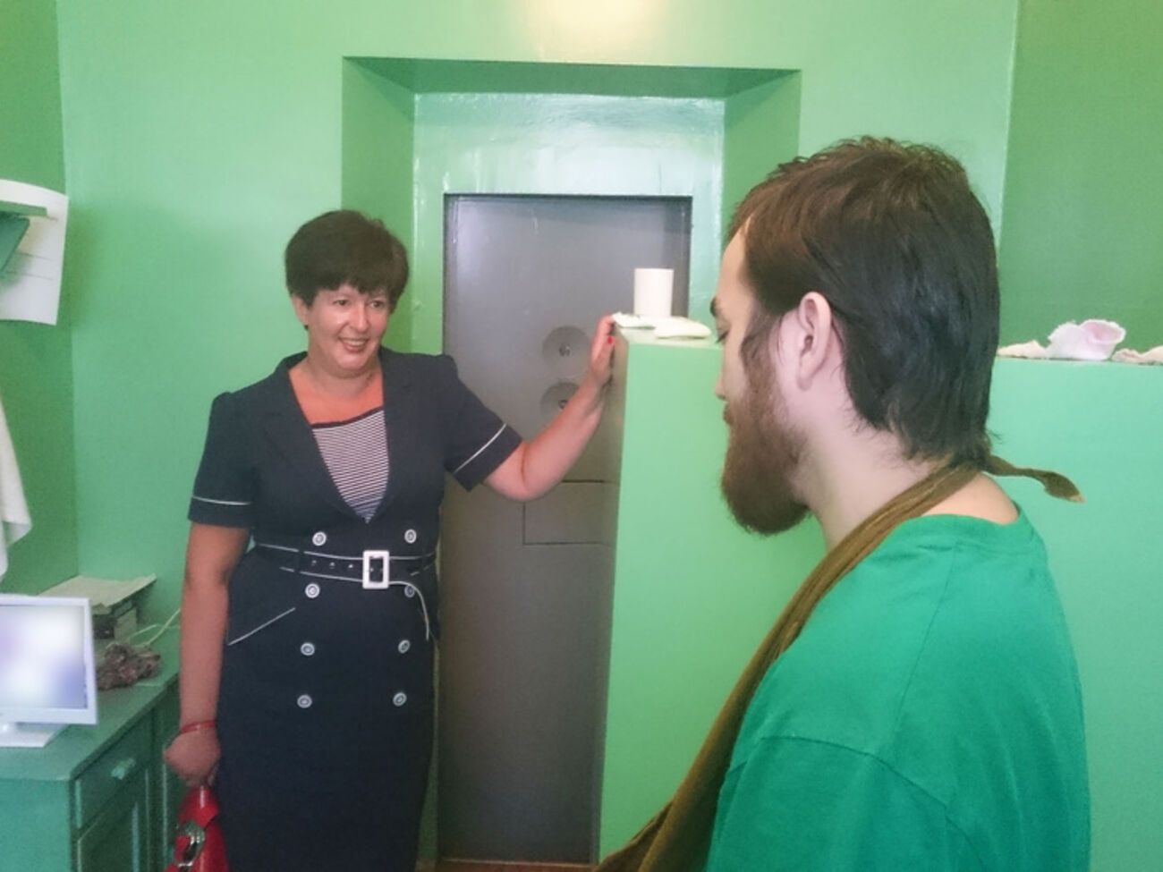 Лутковская встретилась с российскими военными