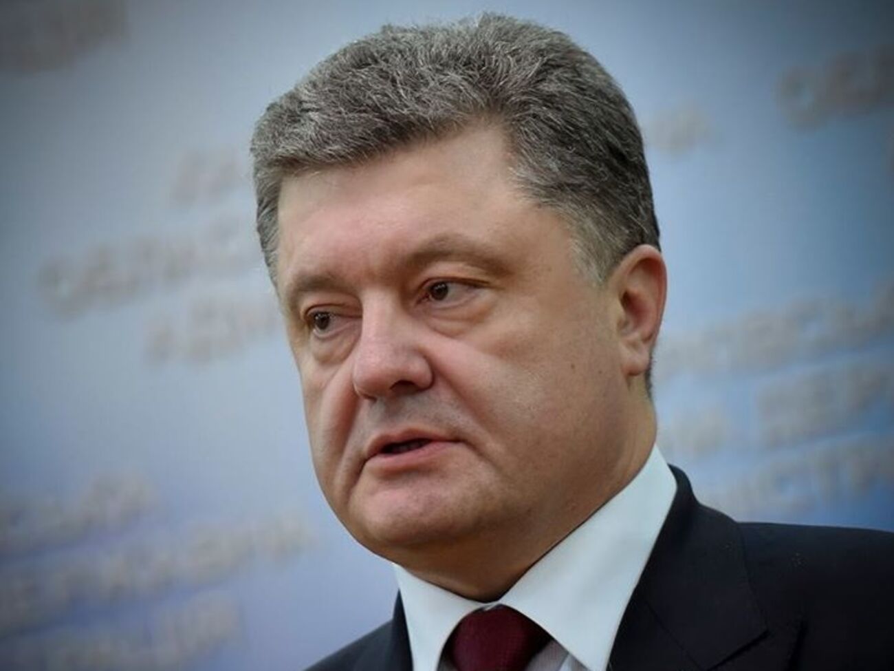 Порошенко: Приезд Путина в Крым является продолжением сценария нагнетания ситуации