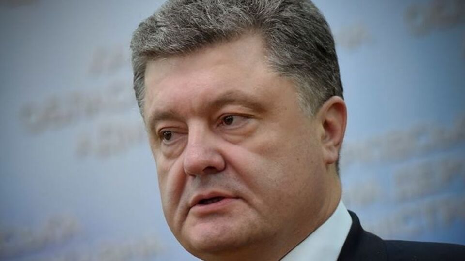Порошенко: Приезд Путина в Крым является продолжением сценария нагнетания ситуации