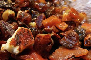 Суд возвратил государству 85 килограммов янтаря