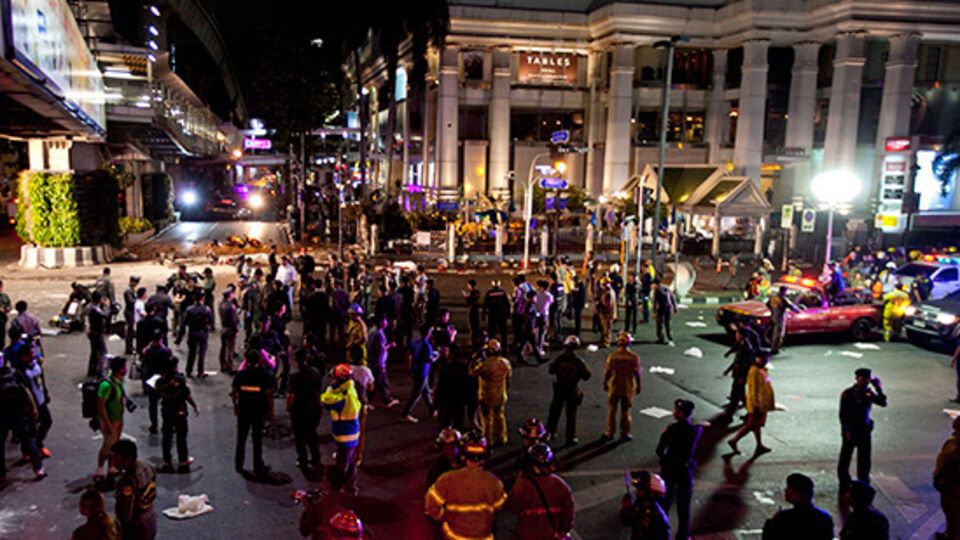 Причиной взрыва стала самодельная бомба, заложенная в храме