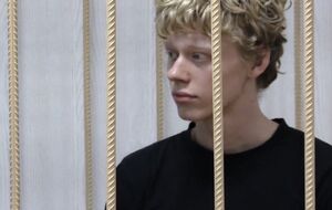 Подрезова судят за участие в установке украинского флага над одним из московских зданий