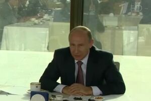 Владимир Путин: Украина встанет на ноги и вместе с Россией будет строить свое будущее