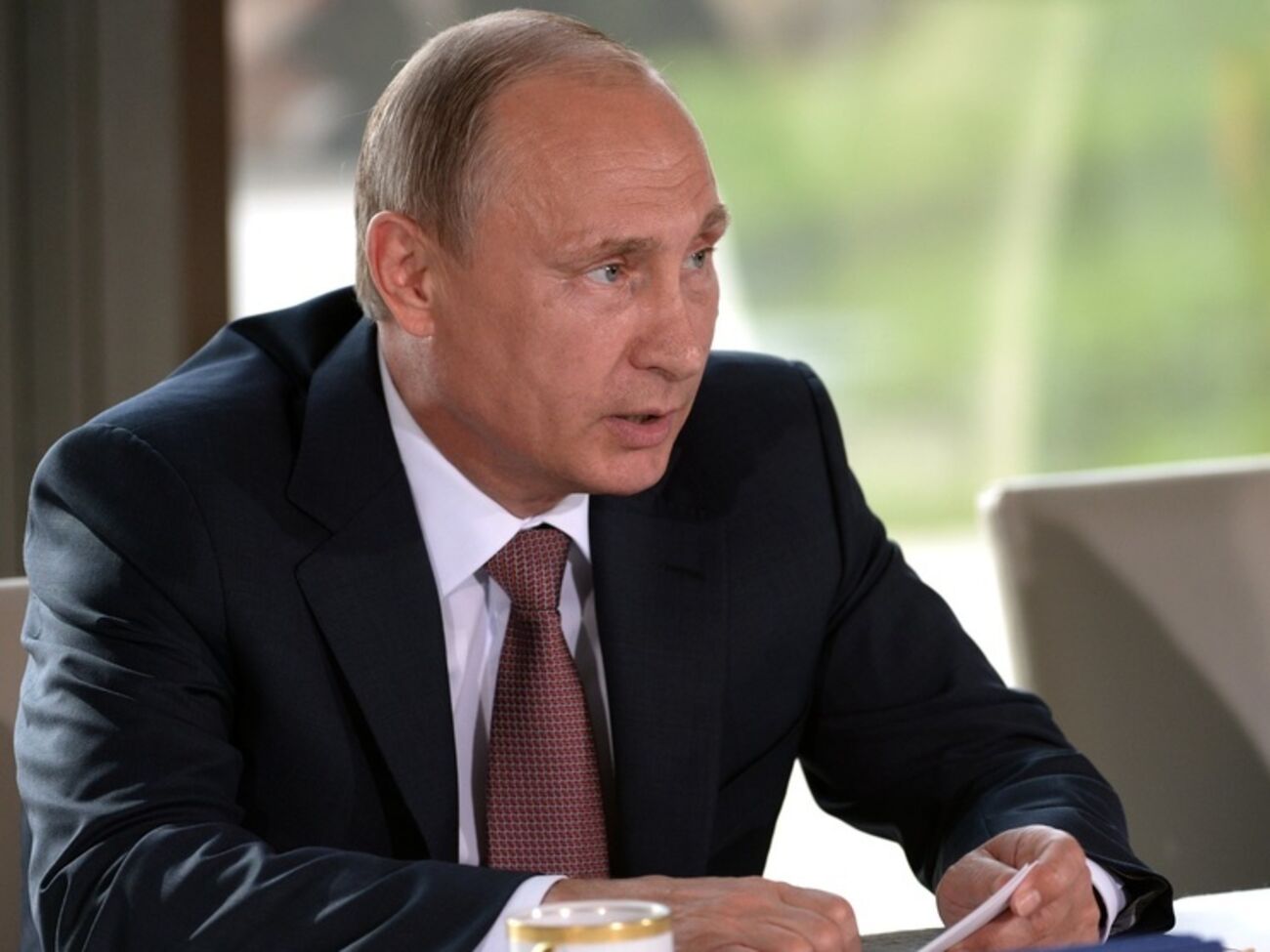 Владимир Путин считает, что борцы за права крымских татар реализовывают свои политические амбиции