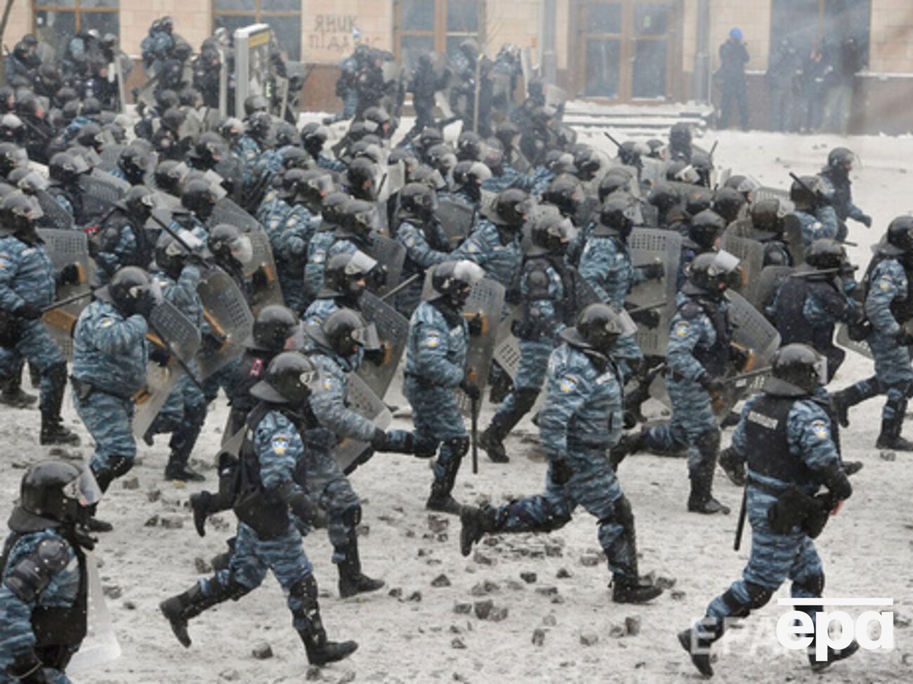 20 февраля 2014 года на улице Институтской в Киеве бойцы "Беркута" применили огнестрельное оружие против митингующих