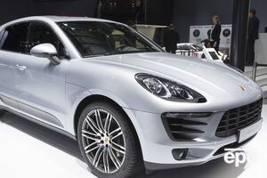 Минфин предлагает повысить налоги на люксовые авто