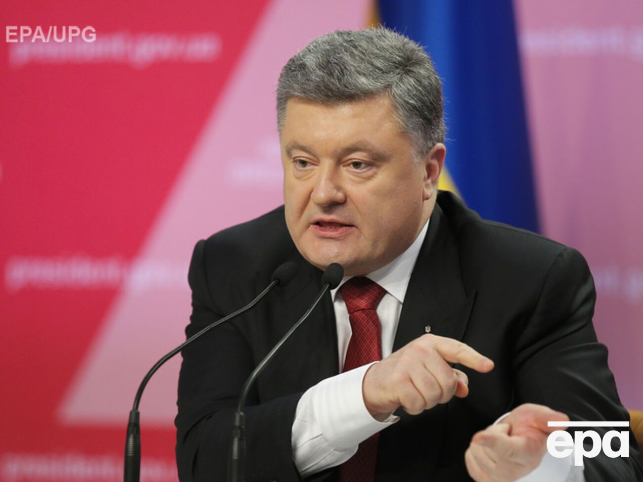 Петр Порошенко, хоть и обещал, но до сих пор не продал свои активы