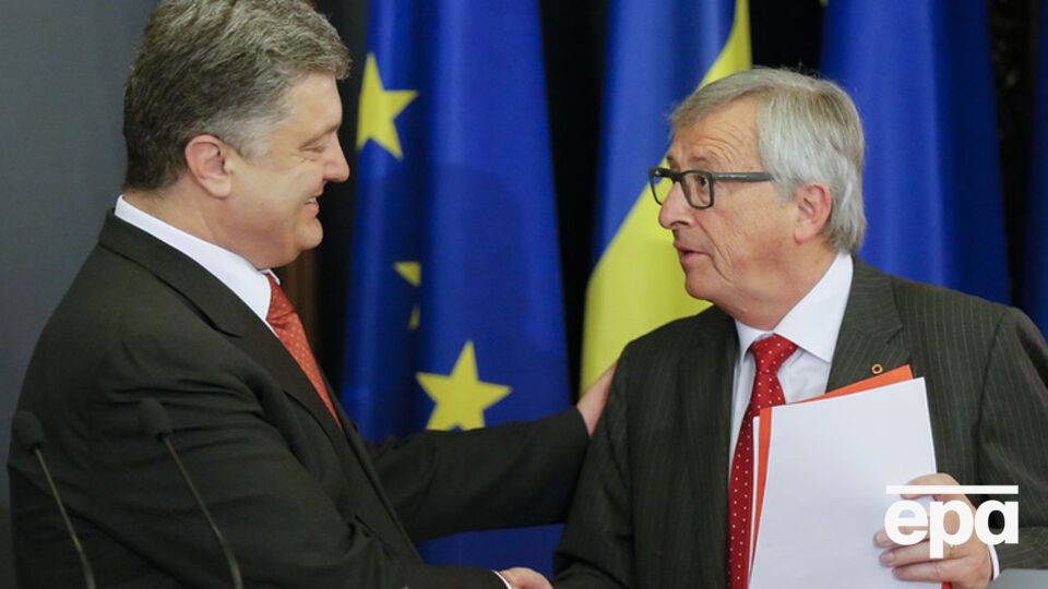 Петр Порошенко и Жан-Клод Юнкер провели телефонные переговоры