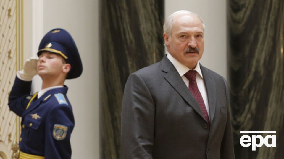 Лукашенко собирается укреплять границу с Украиной