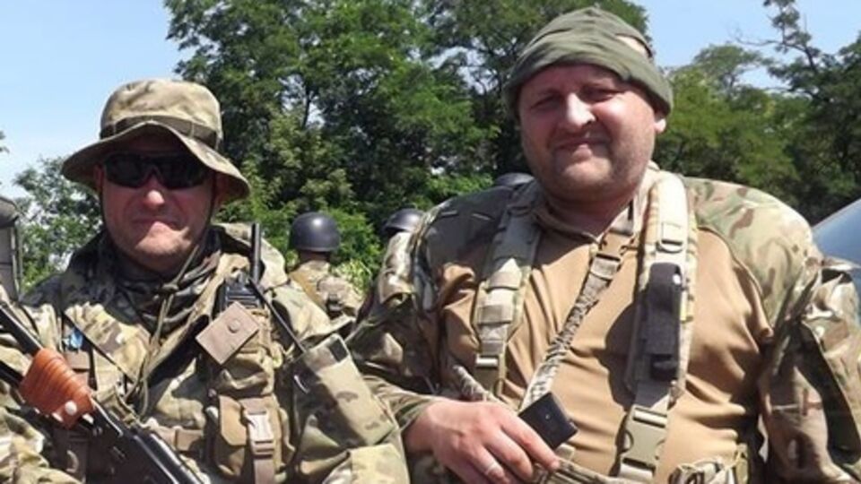 Командир ДУК "Правый сектор" Андрей Стемпицкий с позывным Летун (справа) с лидером "Правого сектора" Дмитрием Ярошем