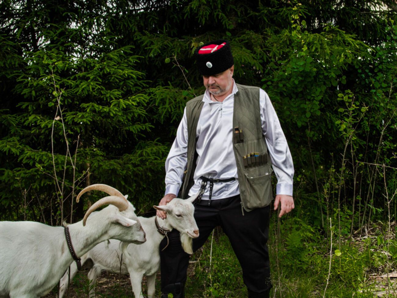 Казаки будут искать санкционные продукты в Петербурге