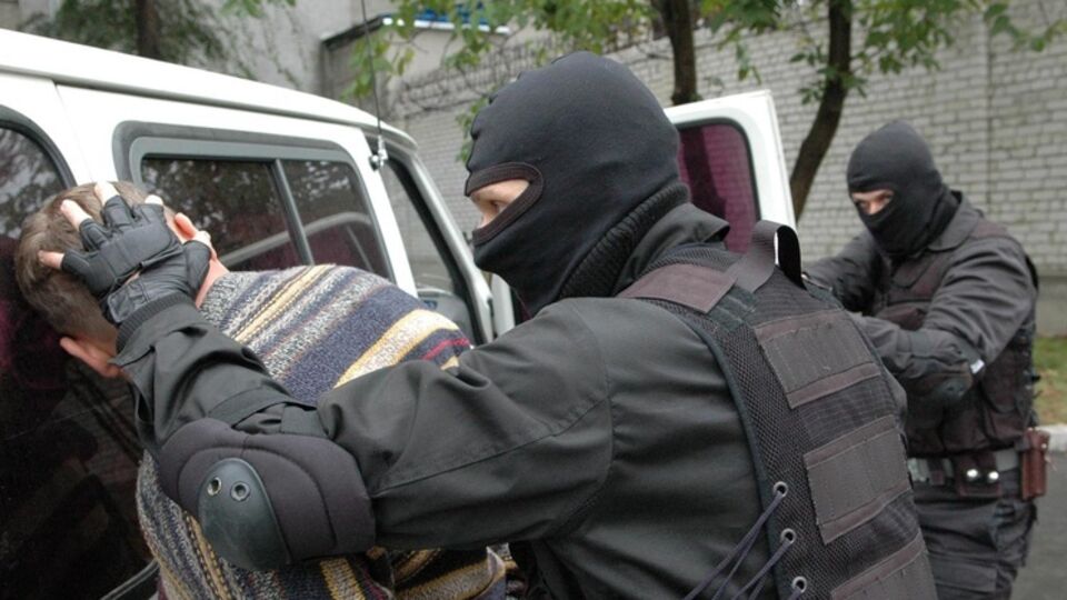 Коммунальщик спонсировал боевиков за деньги простых людей