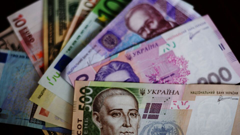 За шесть месяцев Украина вернула меньше 8 тыс. грн "коррупционных денег"