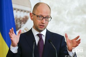 Яценюк поручил остановить приватизацию Одесского припортового завода