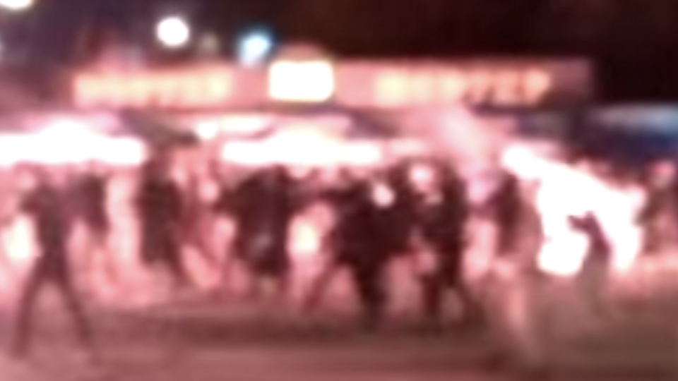 В Киеве подрались фанаты "Динамо" и польской "Легии". Видео