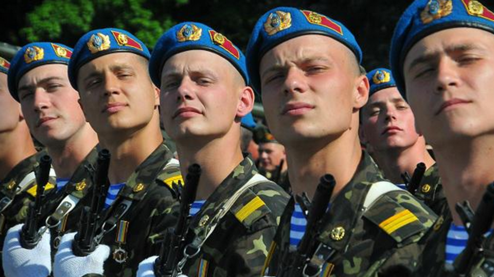 2 августа Украина празднует День ВДВ