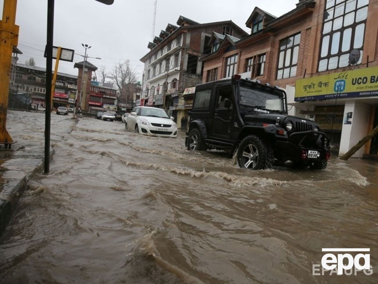 На Индию обрушились ливни