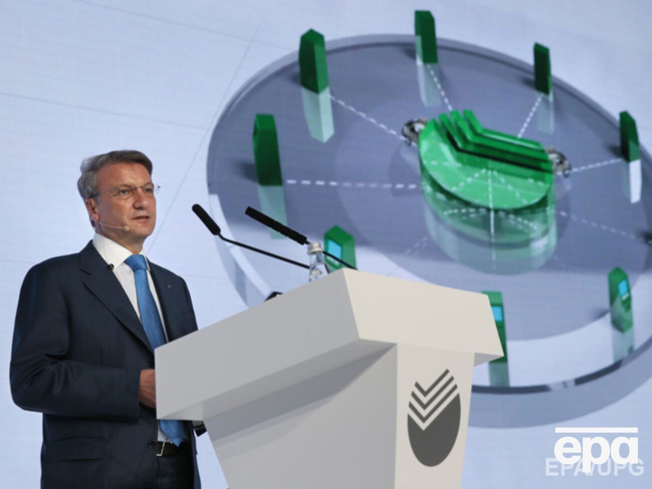 Греф: Для "Сбербанка" Крым – это не Россия