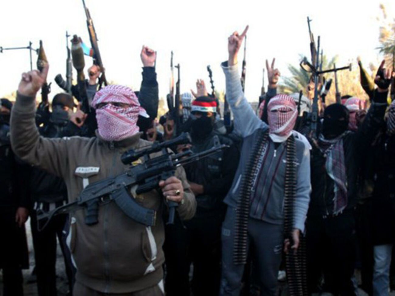 Власти ОАЭ обвиняют 41 человека в попытке переворота и установления халифата