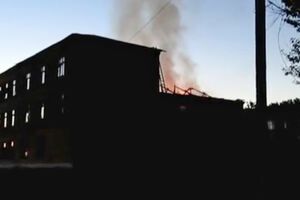 В зданиях горели деревянные внутренние перегородки и перекрытия, а также элементы кровли