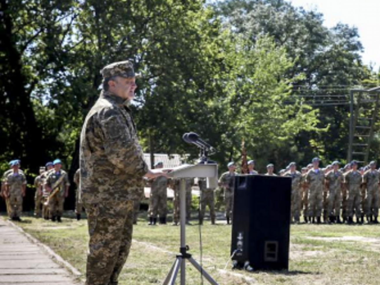 Президент Петр Порошенко: Я на сегодня и за волеизъявление, и за безопасность граждан