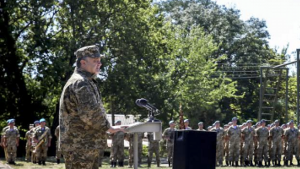 Президент Петр Порошенко: Я на сегодня и за волеизъявление, и за безопасность граждан