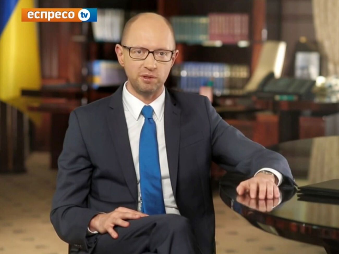 Премьер-министр Арсений Яценюк: Следователь, прокурор, судья или любой чиновник, который получает низкую заработную плату, будет коррупционером