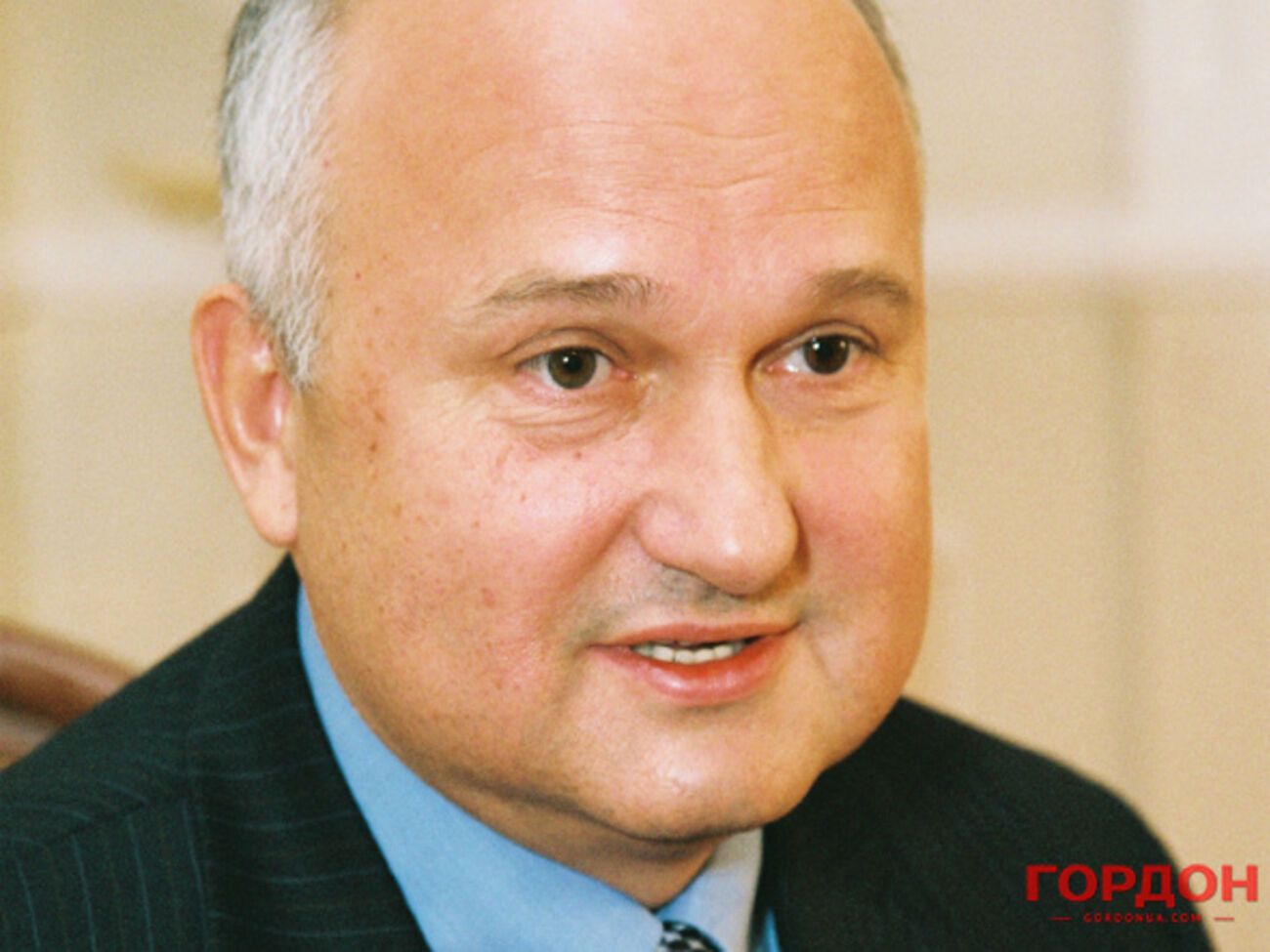 Игорь Смешко: Также 10 лет назад, в результате бездумной политики сначала Ющенко, а потом – Януковича началось катастрофическое вымывание профессионалов из силовых и военных ведомств