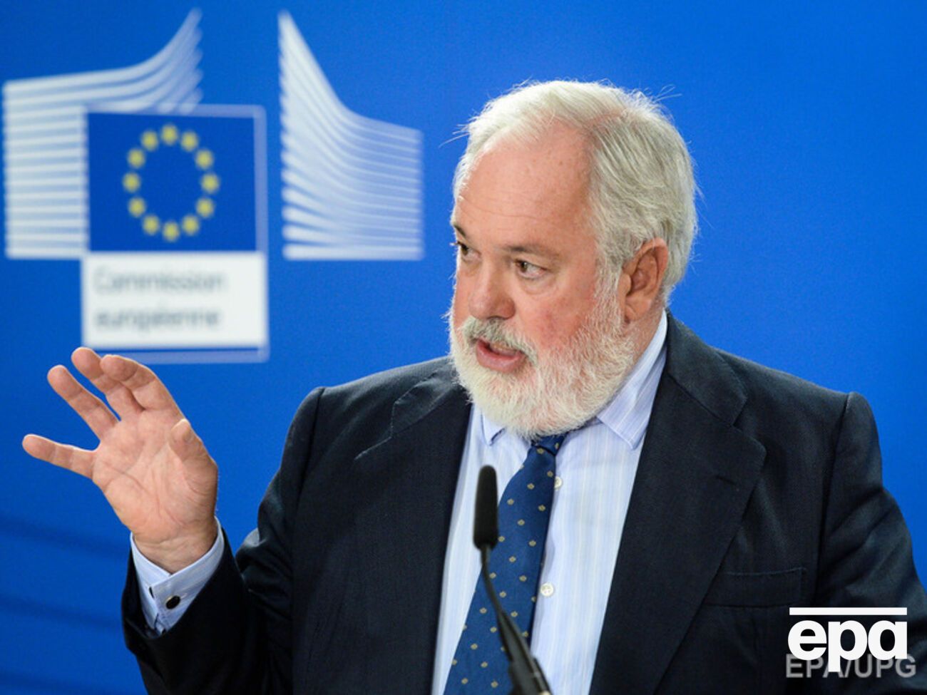 Мигель Ариас Каньете рассказал, когда могут пройти газовые переговоры