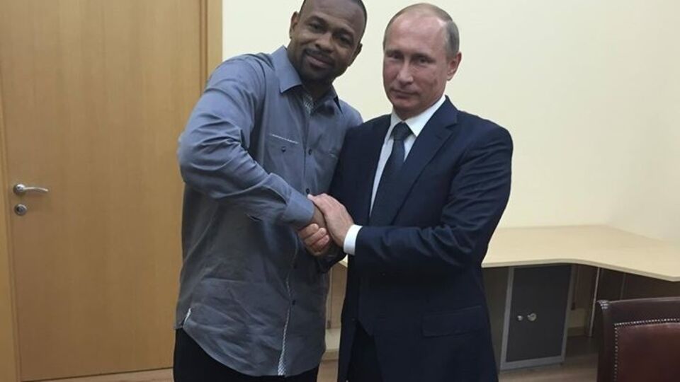 Рой Джонс-младший в Севастополе встретился в Владимиром Путиным