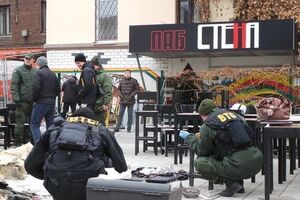 Суд перенес рассмотрение дела о теракте в рок-пабе "Стена"