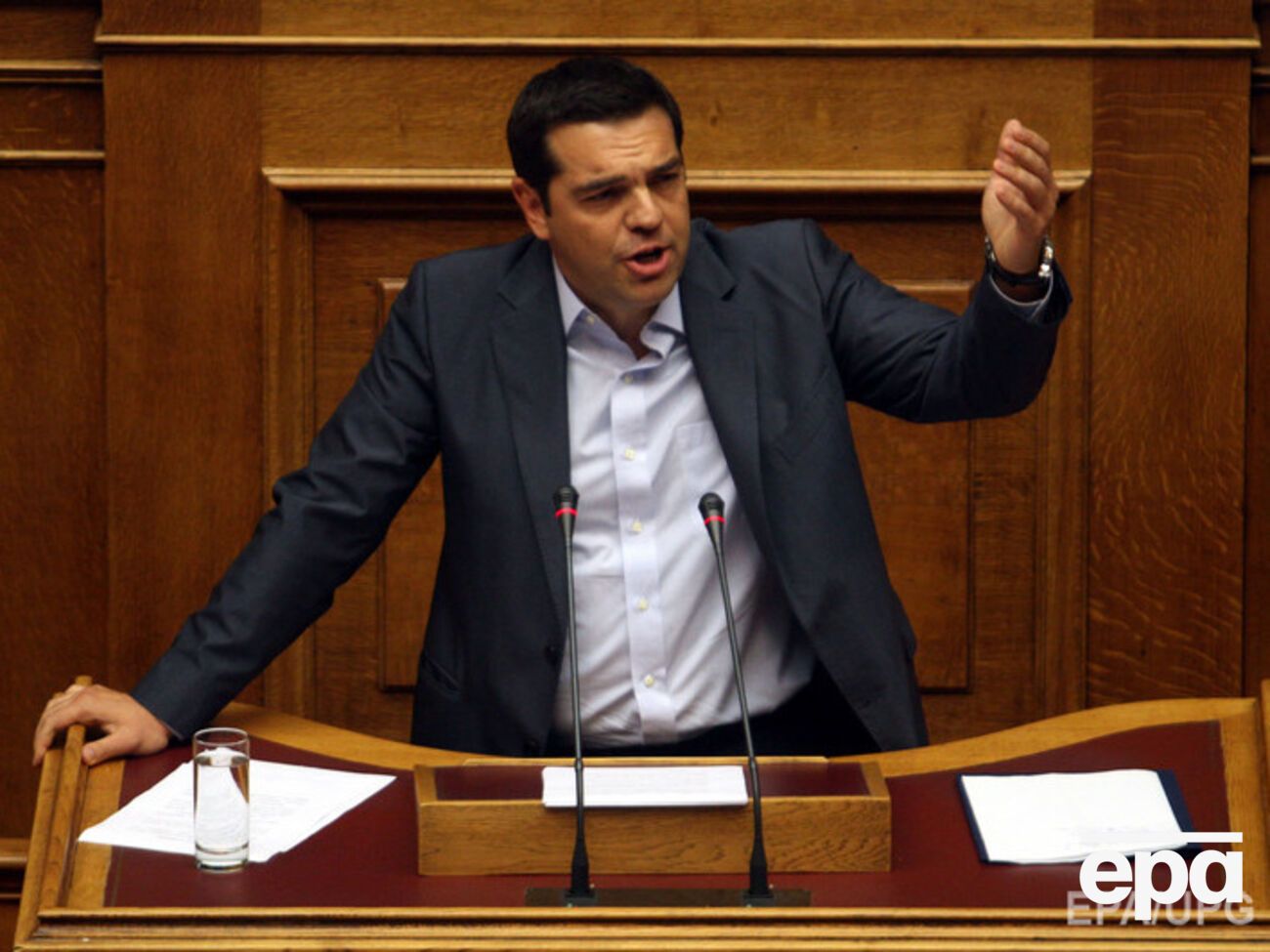 Ципрас намерен подать в отставку