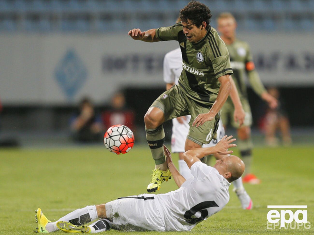 "Легия" победила в первом матче