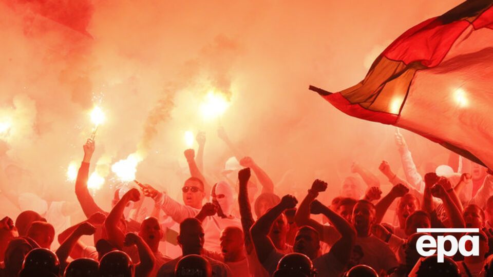 Милиция задержала 13 участников драки между украинскими и польскими фанатами