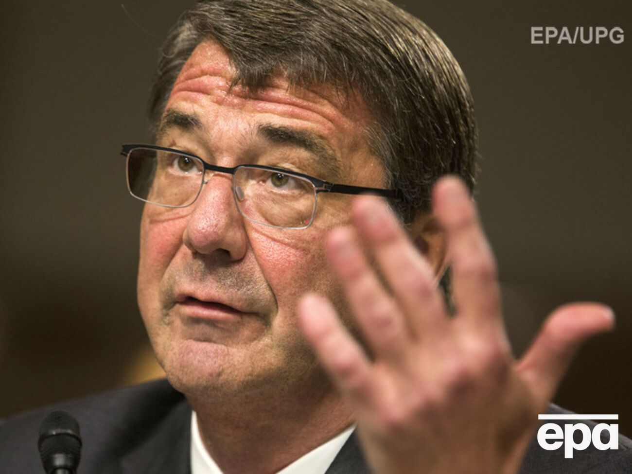 Эштон Картер заявил, что из-за поведения России США пришлось корректировать свою политику по безопасности