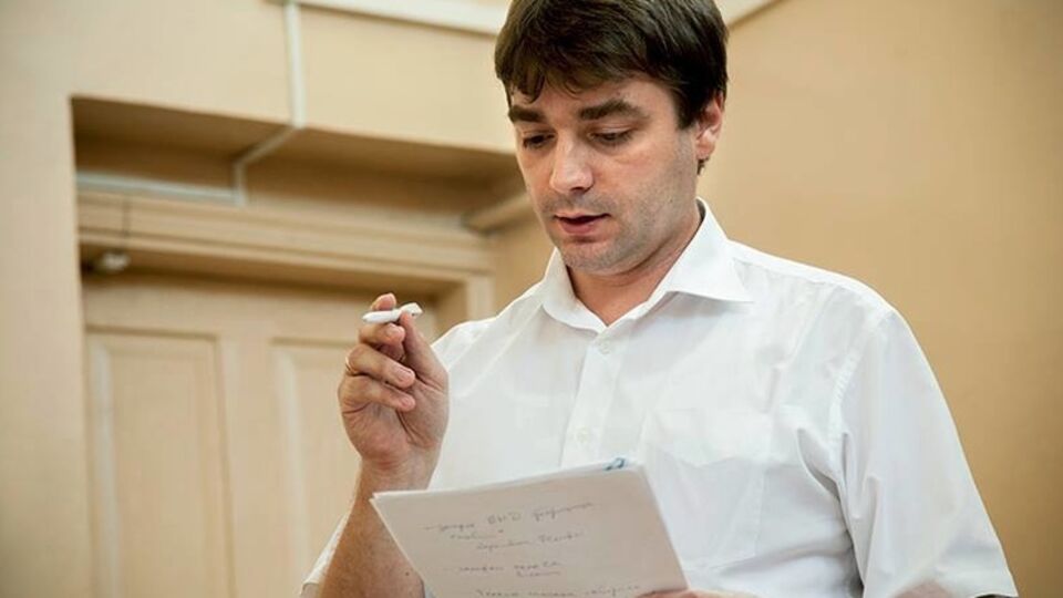 Александр Попков: Если они поставили штамп, что все сведения секретные, то я не могу ни журналистам, ни каким-то экспертам это показать, ни с коллегами поделиться. Любой контакт с иностранным журналистом – и я фигурант дела об измене родине