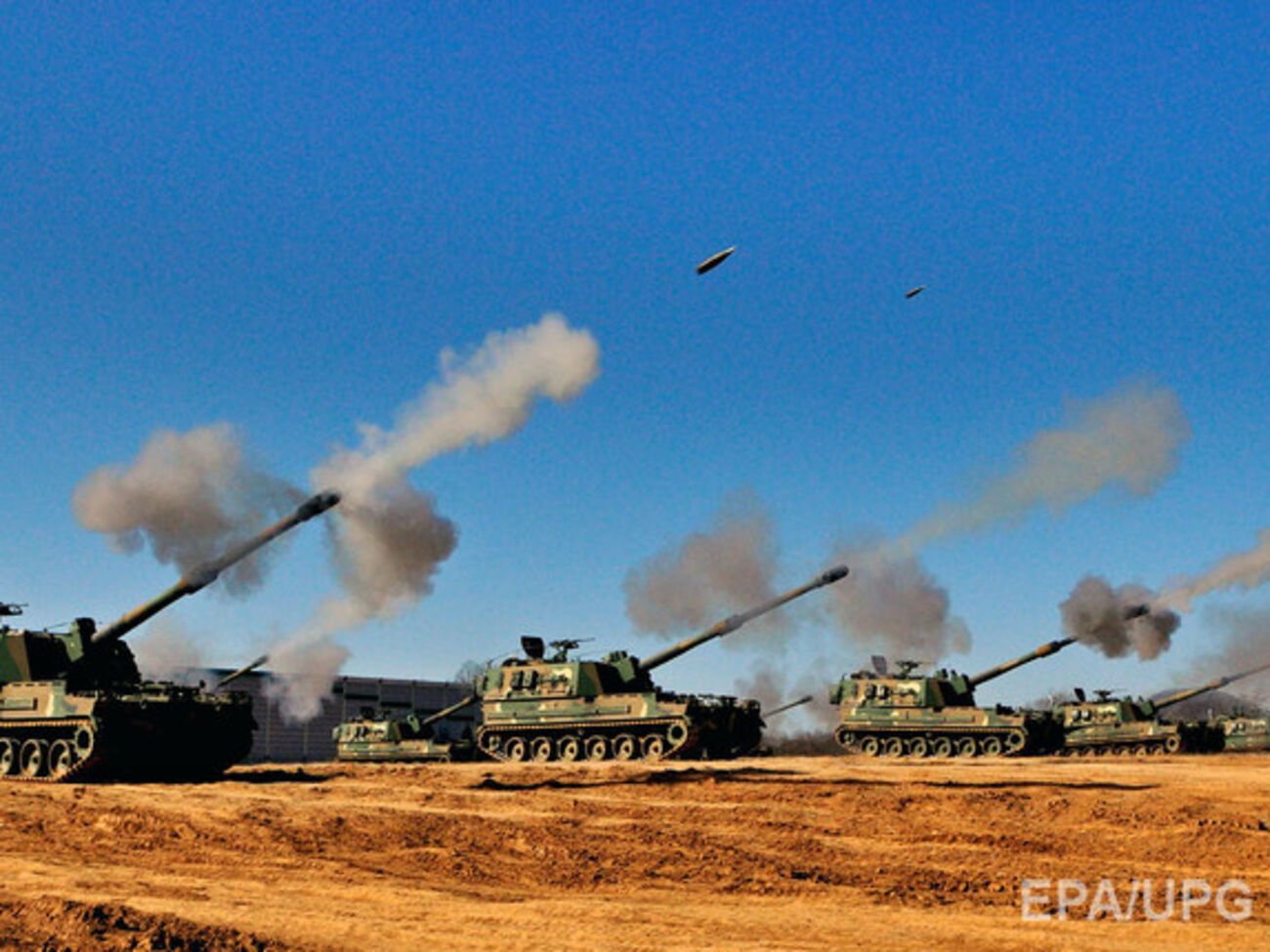 Войска на границе между КНДР и Республикой Корея приведены в боевую готовность. Фоторепортаж