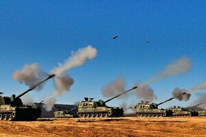 Войска на границе между КНДР и Республикой Корея приведены в боевую готовность. Фоторепортаж