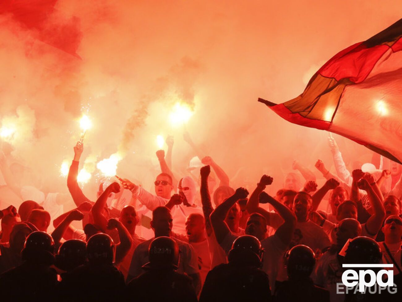 Столкновения фанатов произошли в канун матча Лиги Европы "Заря" --- "Легия"