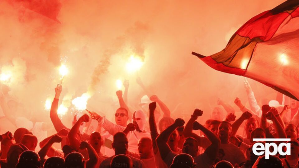 Столкновения фанатов произошли в канун матча Лиги Европы "Заря" --- "Легия"