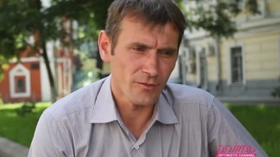 Боевик "ЛНР" Вячеслав Исаев: Люди пытаются доказать, что мы вот вернулись. Мы --- герои. А если разобраться – а в чем мы герои-то?